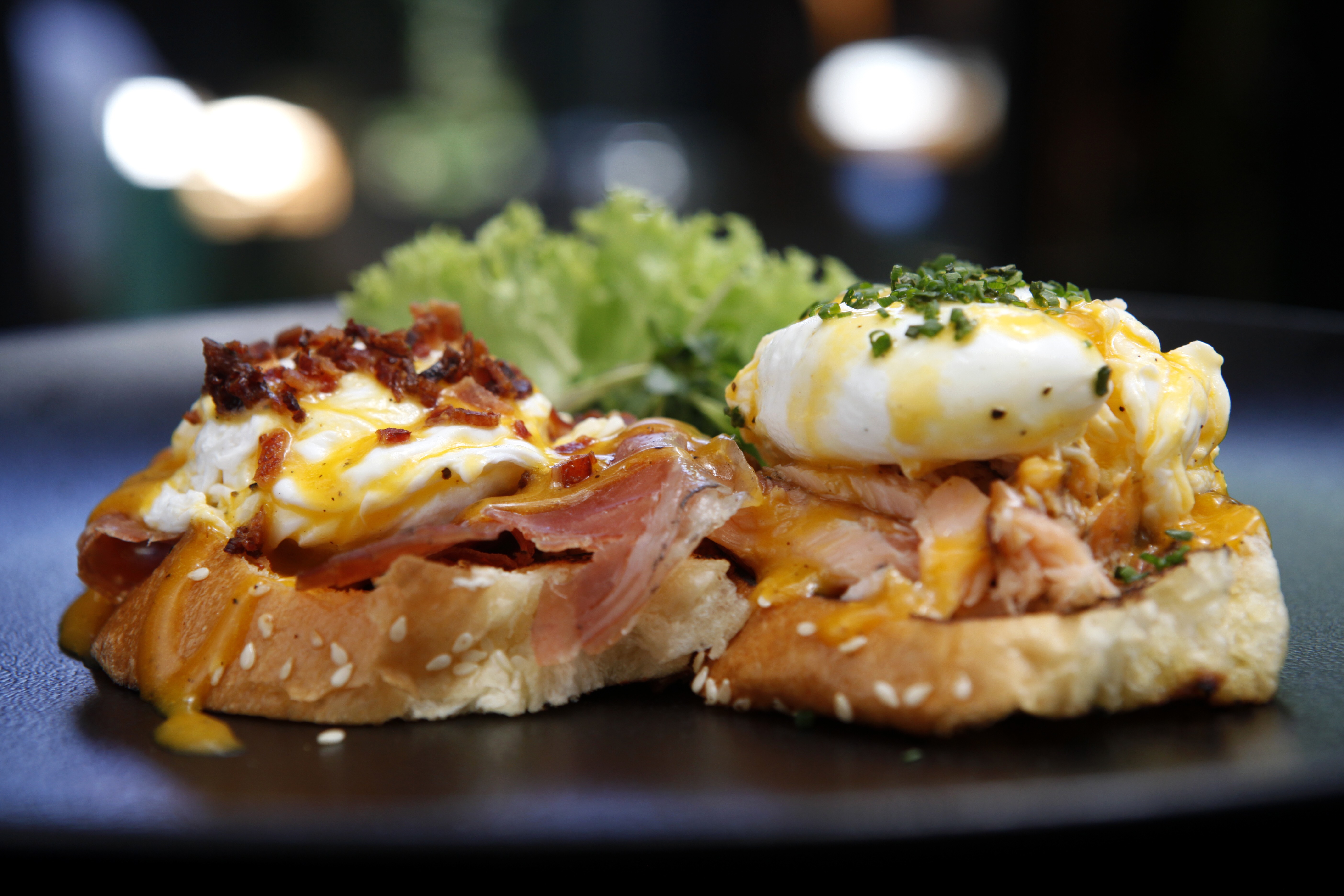Huevos Benedictinos con Salmón