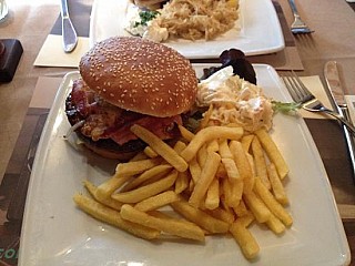 Leonés Especial Burger